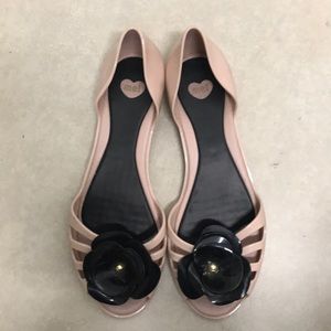 Mellissa adult size 7